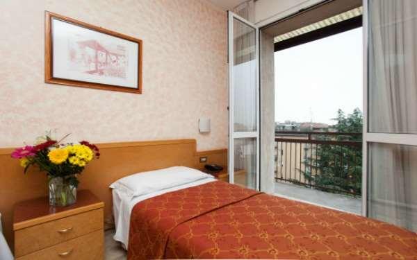 Ih Hotels Milano Aparthotel Argonne Park Habitación foto